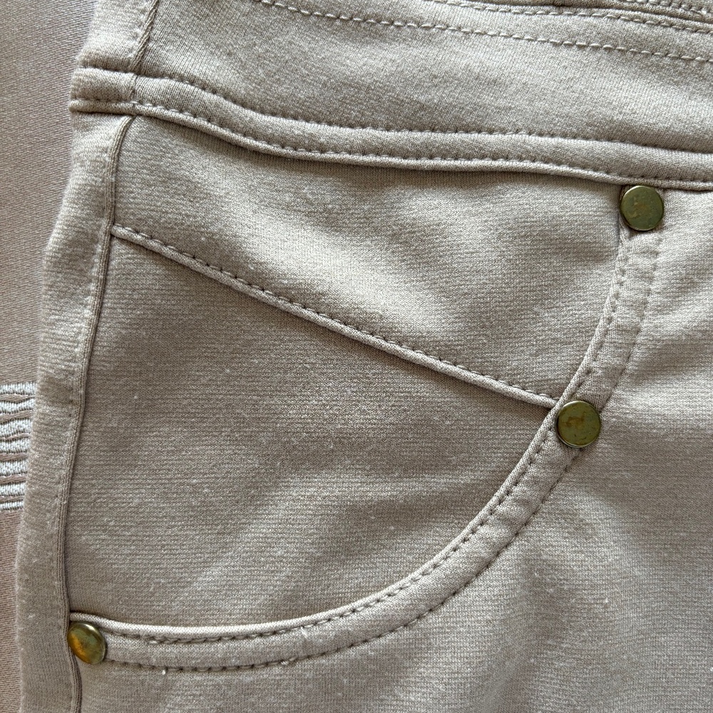 Ci Sono Shorts (NWOT) - Picture 8 of 11